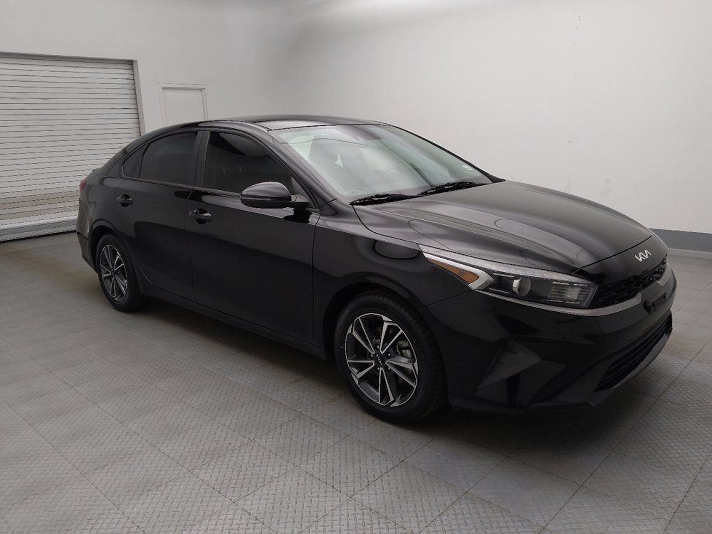 Used 2022 Kia Forte LXS w/ LXS Technology Package FWD image 11