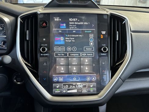 New 2026 Subaru Ascent Limited AWD/4WD image 12
