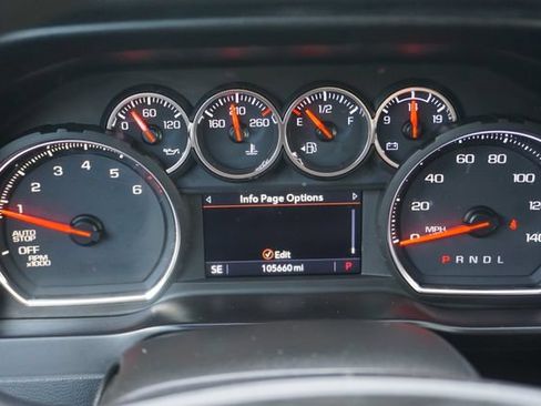 Used 2020 Chevrolet Silverado 1500 LT w/ LT Value Package RWD image 11