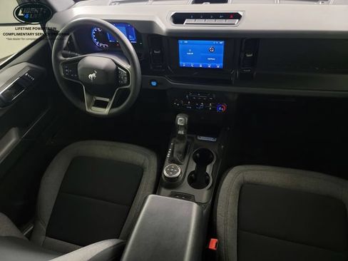 Certified 2022 Ford Bronco 4-Door w/ Sasquatch Package AWD/4WD image 33