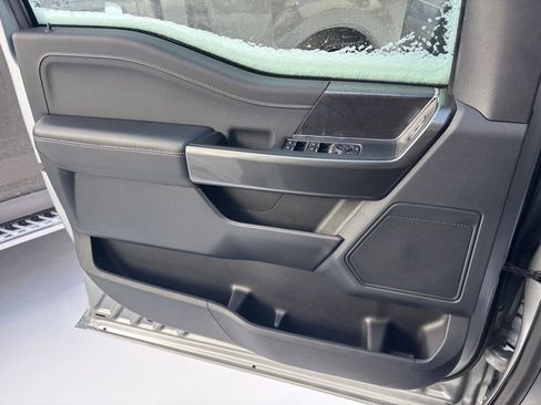 Used 2022 Ford F150 XLT w/ Equipment Group 302A High image 19