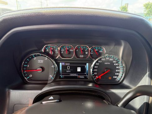 Used 2019 GMC Sierra 2500 SLT AWD/4WD image 26