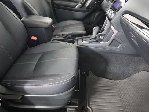 Used 2017 Subaru Forester 2.5i Touring image 27