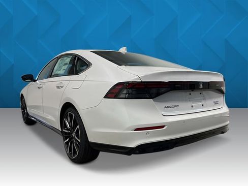New 2026 Honda Accord Touring image 3