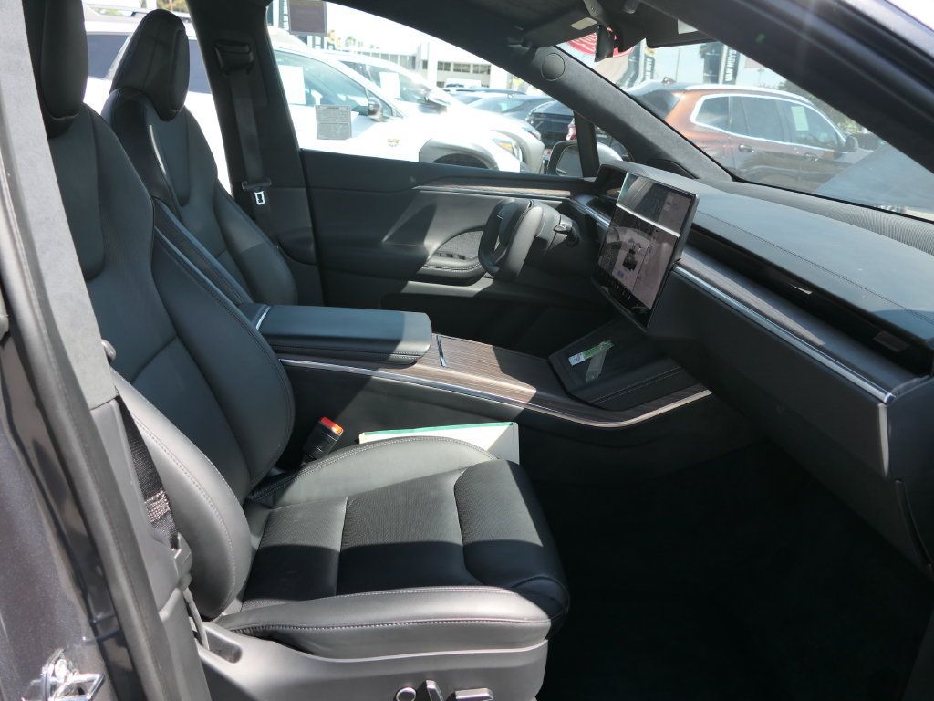 Used 2023 Tesla Model X AWD/4WD image 24