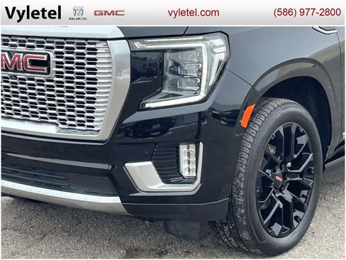 Used 2023 GMC Yukon Denali image 6
