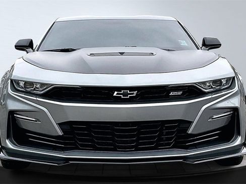 Used 2023 Chevrolet Camaro SS image 3