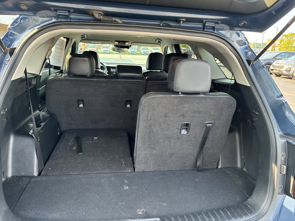 Used 2025 Kia Sorento S FWD image 10