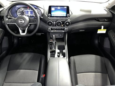 New 2025 Nissan Sentra SV image 13