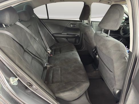 Used 2017 Honda Accord Hybrid Sedan image 19