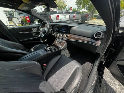 Used 2019 Mercedes-Benz E 450 4MATIC Sedan w/ Premium Package image 22