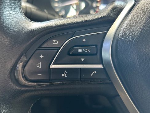 Used 2020 INFINITI Q50 Luxe image 27