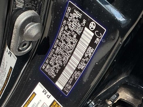 Used 2021 Toyota Corolla SE w/ Carpet Mat Package (TMS) FWD image 27