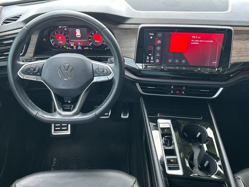 Used 2024 Volkswagen Atlas SEL Premium R-Line AWD/4WD image 14