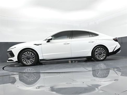 Used 2024 Hyundai Sonata SEL FWD image 31