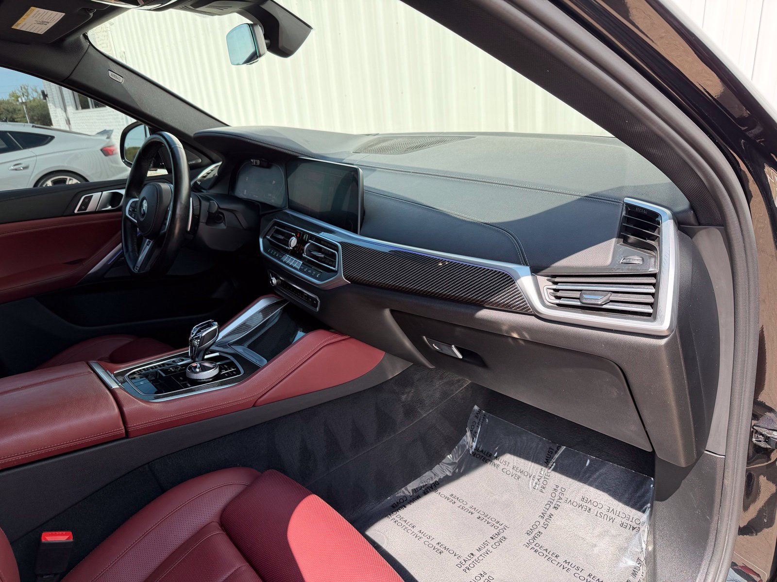 Used 2021 BMW X6 M50i w/ Executive Package AWD/4WD image 21