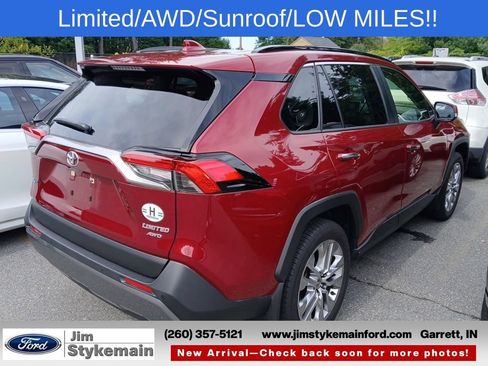 Used 2021 Toyota RAV4 Limited AWD/4WD image 3