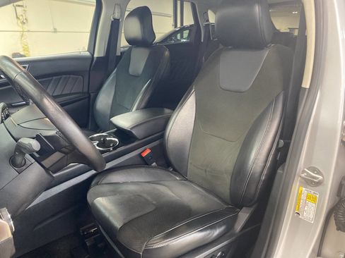 Used 2015 Ford Edge Sport image 7