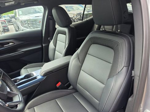 New 2026 Chevrolet Equinox EV LT AWD/4WD image 21