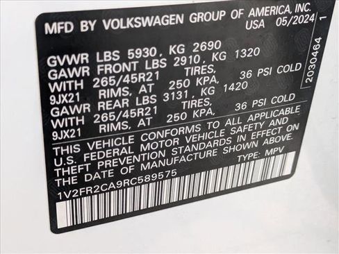 Used 2024 Volkswagen Atlas SEL Premium R-Line image 16