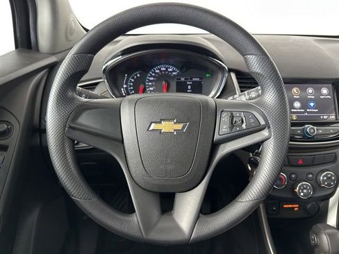 Used 2018 Chevrolet Trax LS w/ LPO, Protection Package FWD image 14