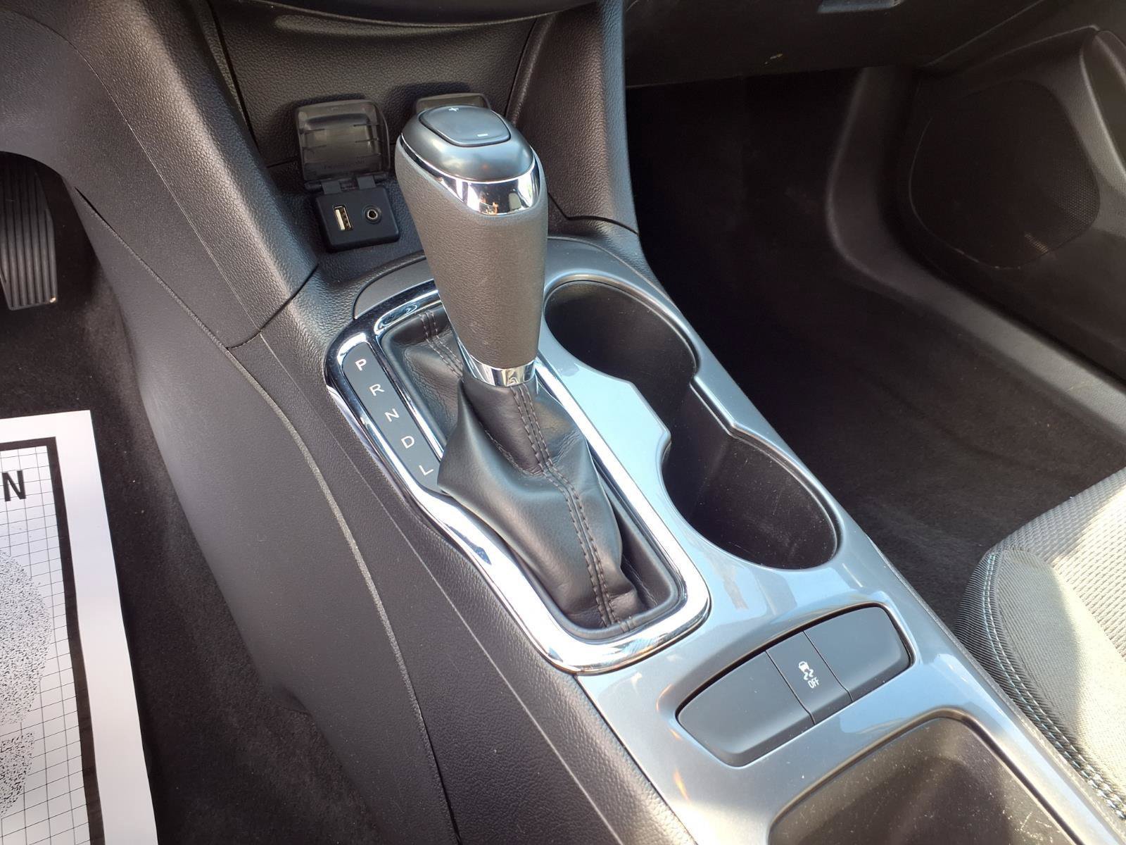 Used 2018 Chevrolet Cruze LT w/ Convenience Package FWD image 7