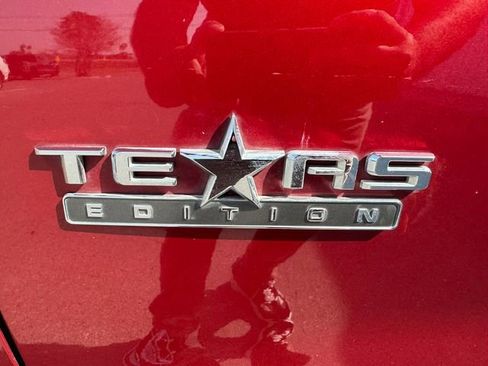 Used 2019 Chevrolet Silverado 1500 LT w/ Texas Edition image 39