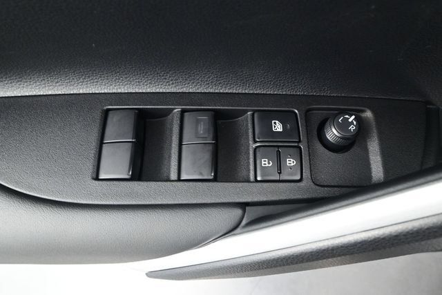 New 2026 Toyota Corolla Cross LE FWD image 10