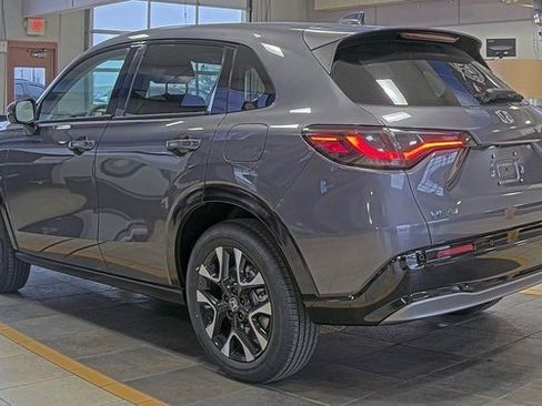 Used 2026 Honda HR-V EX-L image 3