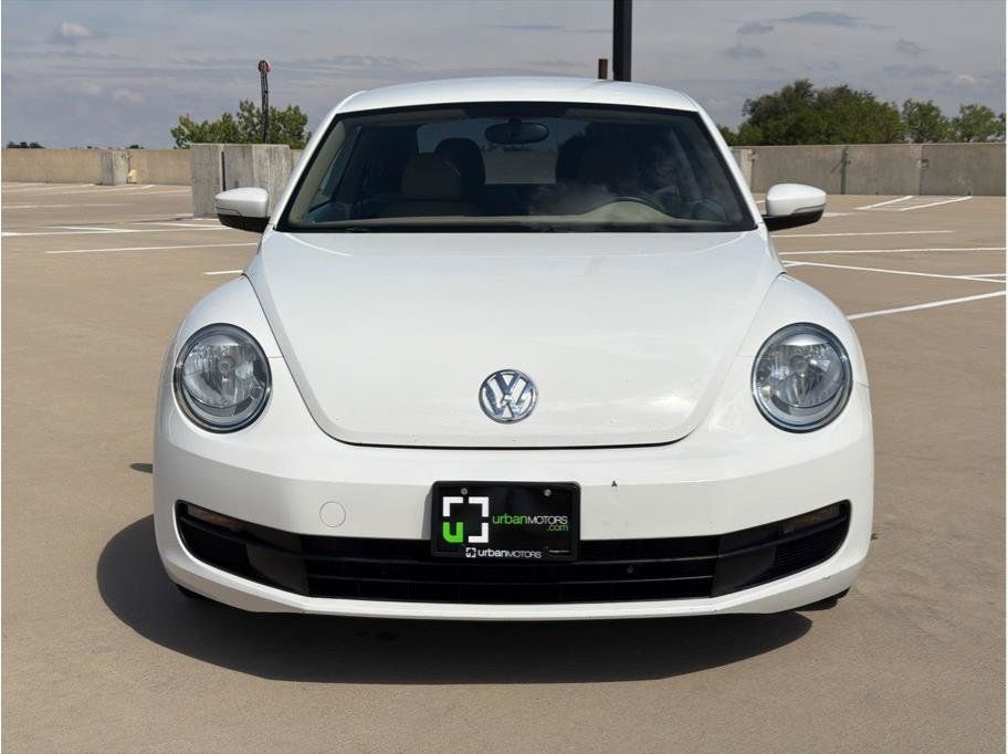 Used 2013 Volkswagen Beetle 2.5 FWD image 2