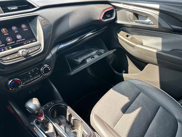 Used 2023 Chevrolet TrailBlazer RS AWD/4WD image 35