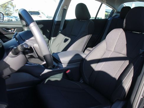 Used 2025 Subaru Legacy Premium image 10