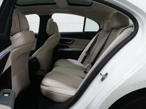 New 2026 Mercedes-Benz E 350 4MATIC Sedan image 17