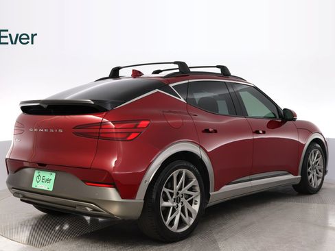 Used 2023 Genesis GV60 Advanced AWD/4WD image 3