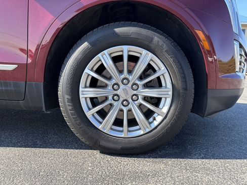 Used 2017 Cadillac XT5 FWD image 9