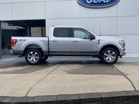 Used 2022 Ford F150 XLT w/ Equipment Group 302A High image 3