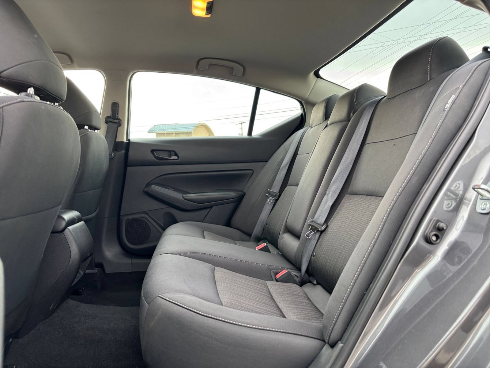 Used 2025 Nissan Altima 2.5 SV FWD image 26