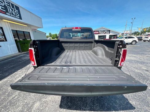 Used 2016 RAM 1500 Laramie w/ Convenience Group AWD/4WD image 28
