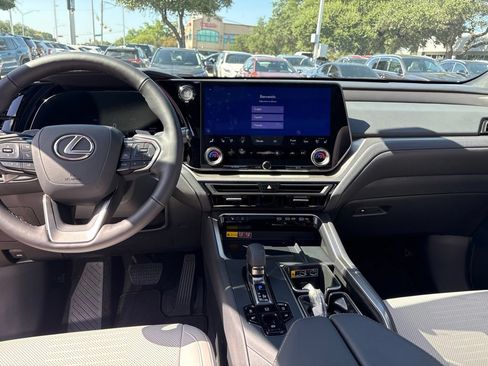 Certified 2026 Lexus TX 350 AWD w/ Technology Package image 18