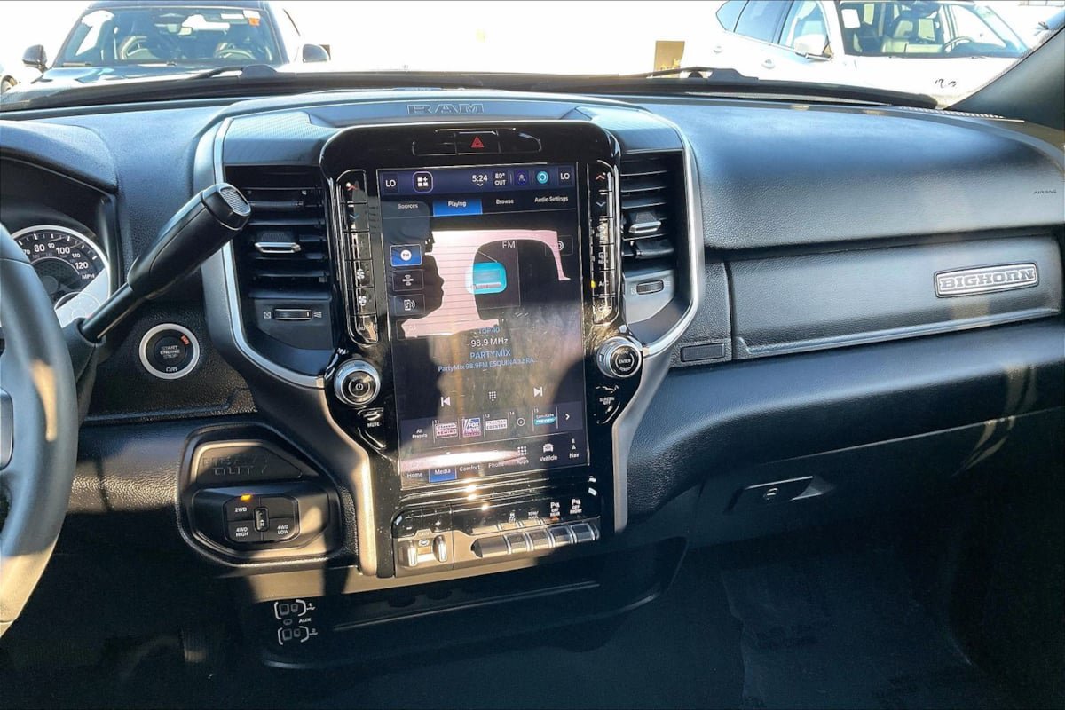 Used 2026 RAM 2500 Big Horn AWD/4WD image 6