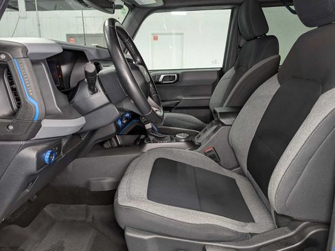 Used 2022 Ford Bronco Big Bend w/ Sasquatch Package AWD/4WD image 5
