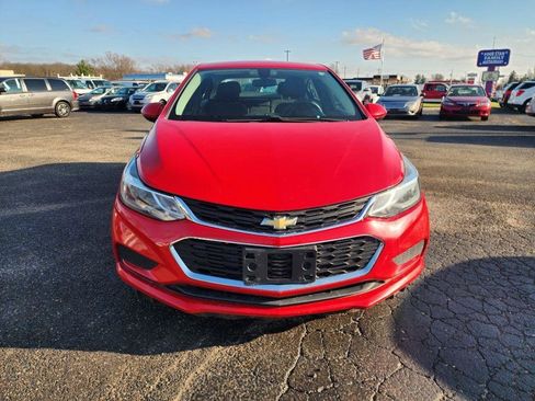 Used 2016 Chevrolet Cruze LT image 12