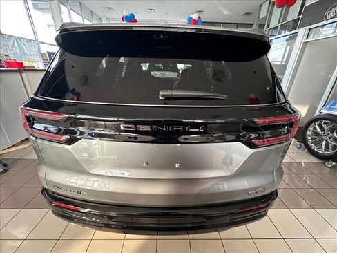 New 2026 GMC Acadia Denali Ultimate FWD image 8
