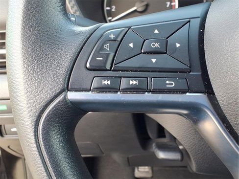 Used 2024 Nissan Sentra SV image 26