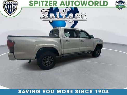 Used 2023 Toyota Tacoma SR5 AWD/4WD image 9