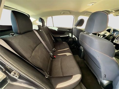 Used 2016 Subaru Crosstrek 2.0i Premium image 27