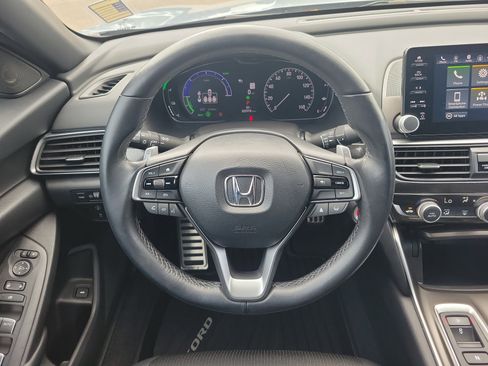 Used 2022 Honda Accord Sport image 12
