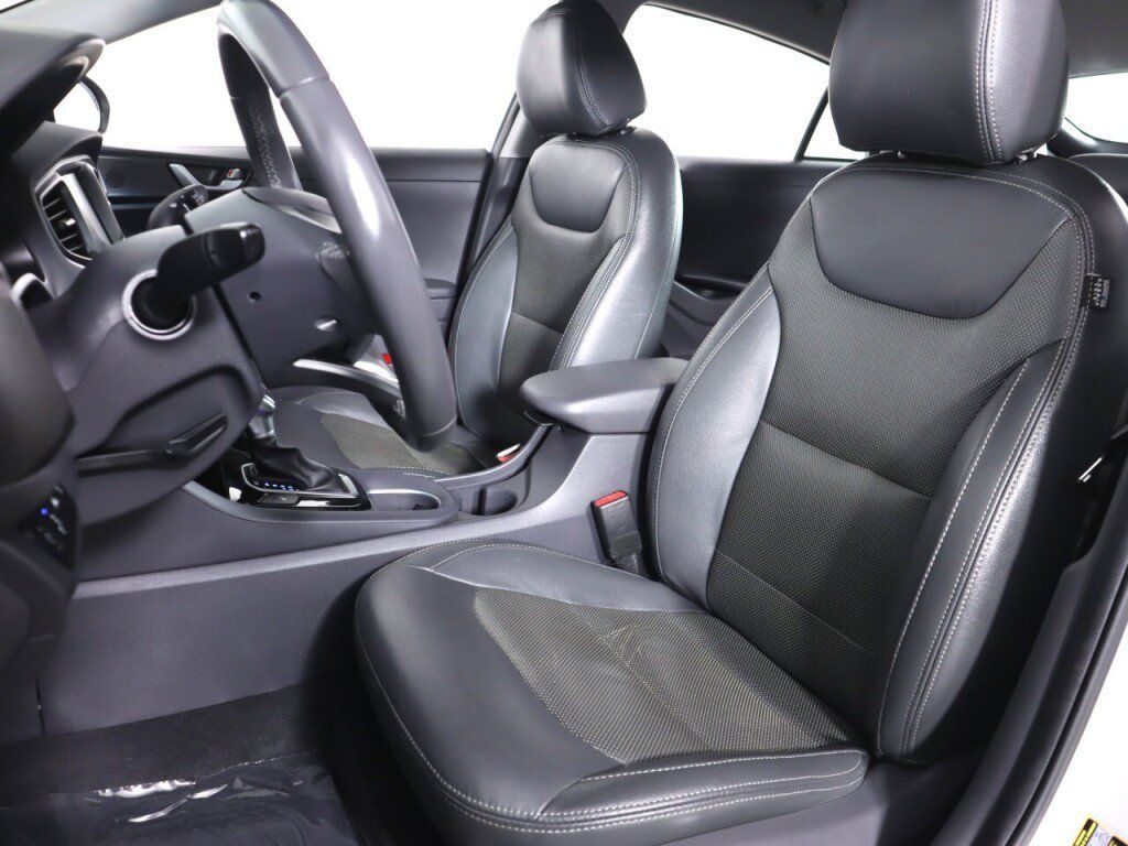 Used 2017 Hyundai Ioniq SEL w/ Tech Package 02 FWD image 30