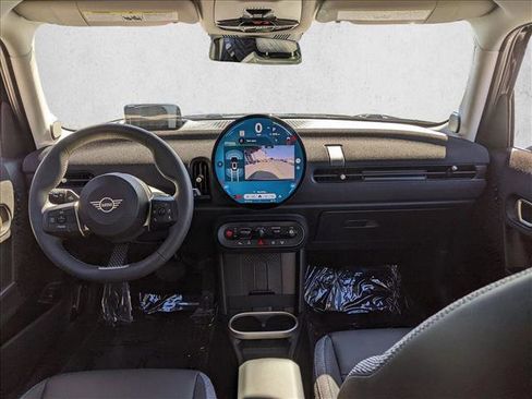 Certified 2025 MINI Cooper S image 16