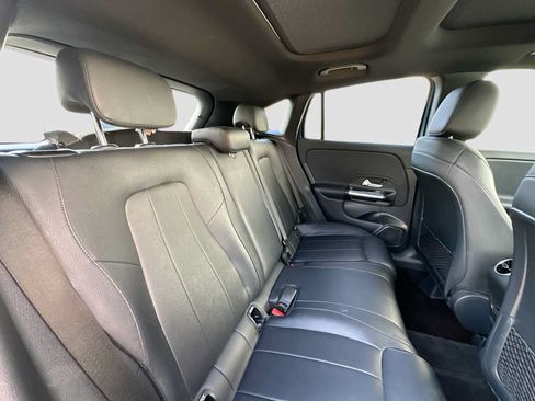 Used 2021 Mercedes-Benz GLA 250 image 27